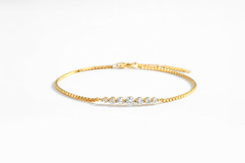 Classic Arc Bracelet